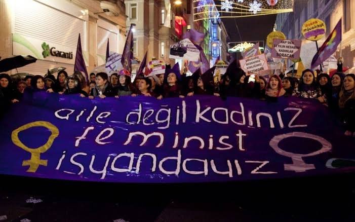 Bir Eril Tahakküm Aracı Olarak “Aile Yılı” – İpek